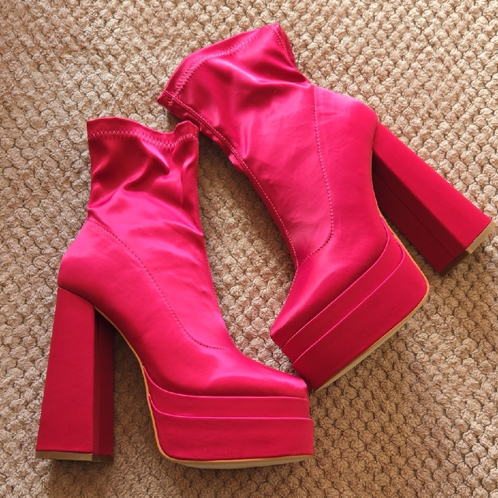 Stylish Hot Pink Satin Platform Boots - Picture 3 of 7